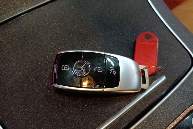 Used Mercedes-Benz E-Class 2017 Restyled E 300 Sport Edition
