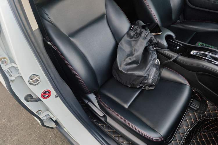 Used Honda Vezel 2020 220 TURBO CVT Elite Edition
