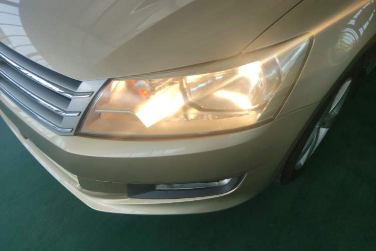 Used Volkswagen Santana 2013 1.6L Automatic Comfort Edition
