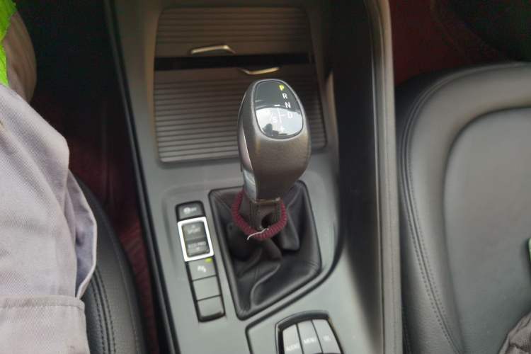 Used BMW X1 2016 sDrive18Li Premium Edition
