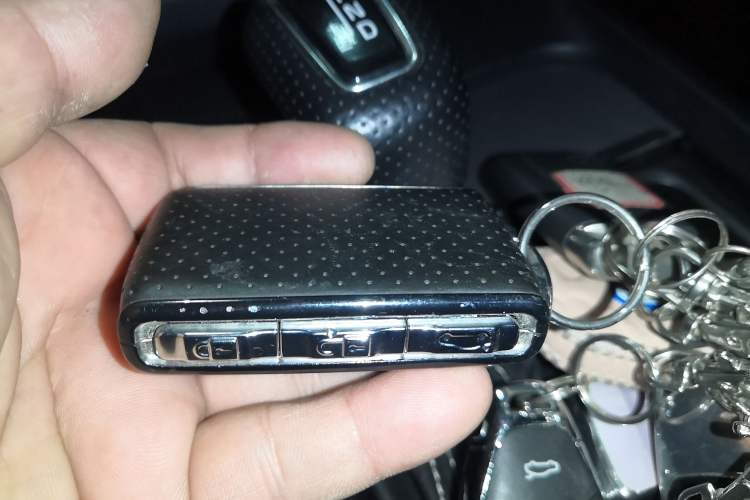 Used Volvo XC60 2018 T5 4x4 Smart & Sporty Edition
