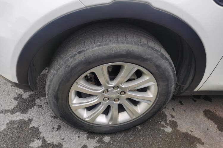 Used Land Rover Discovery Sport 2016 2.0T SE
