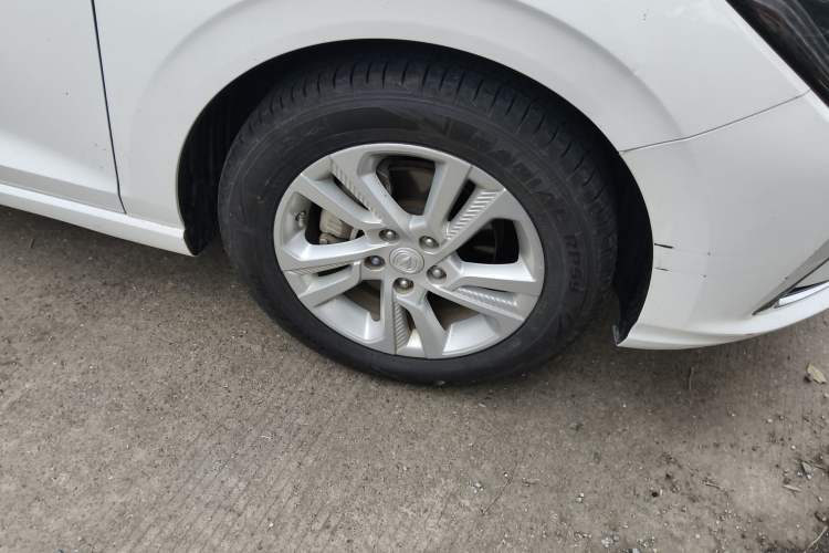 Used Changan Eado 2019 Blue Whale Edition 280T GDI DCT High-Speed Model
