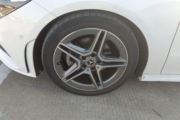 Used Mercedes-Benz CLA 2022-Year Updated CLA 200