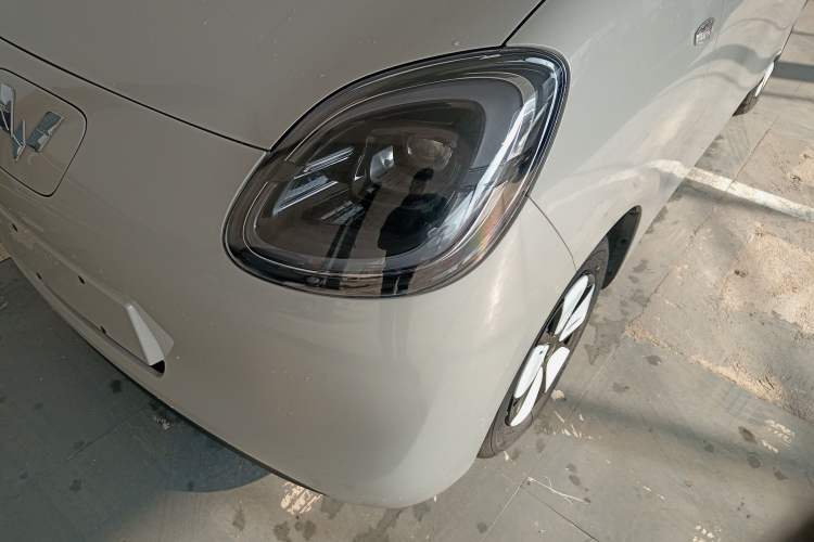 Used Wuling Hongguang MINIEV 2025 Four-Door Version Advanced Edition
