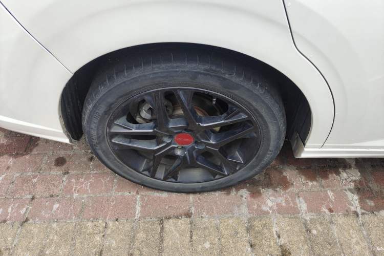 Used Dongfeng Aeolus Yixuan 2021 230T Automatic Zuiying Knight Edition
