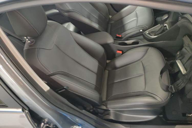 Used Buick Excelle GX 2018 18T Automatic Elite Model