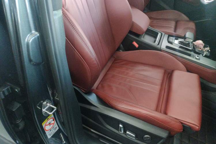 Used Audi Q5L 2023 40T Luxury Dynamic Model