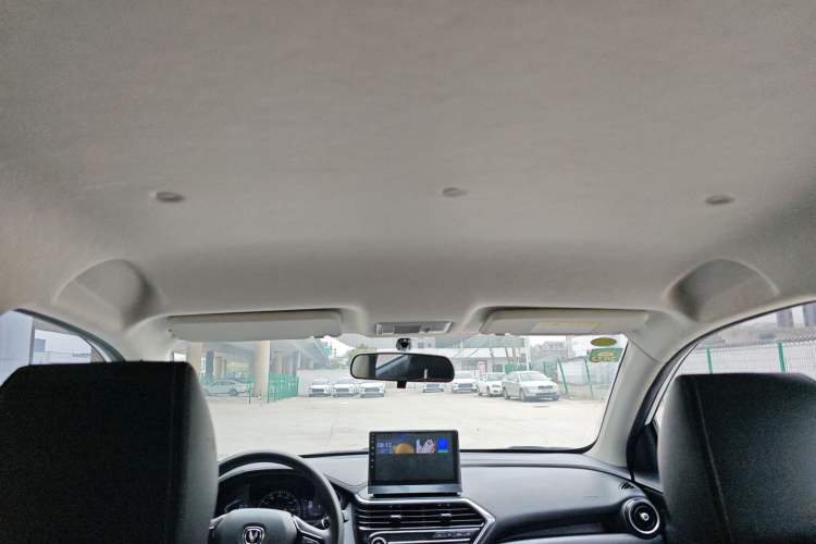 Used Changan Alsvin 2019 1.5L DCT Comfort Model China VI Standard
