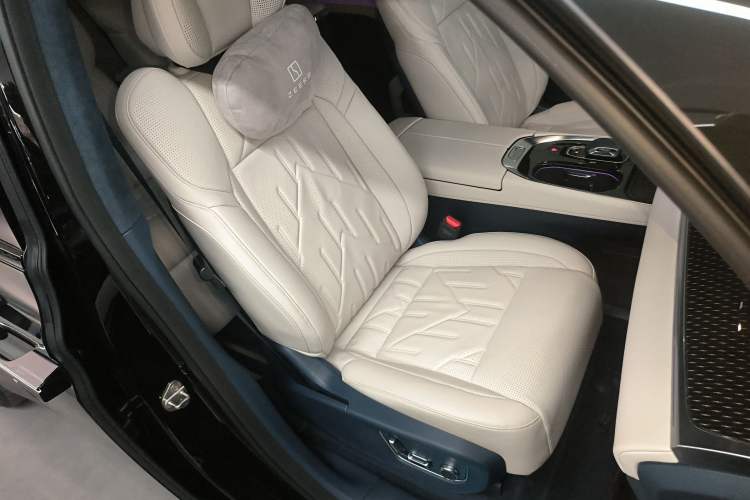 Used Zeekr 009 2024 Six-Seat Executive Version 4WD 108 kWh