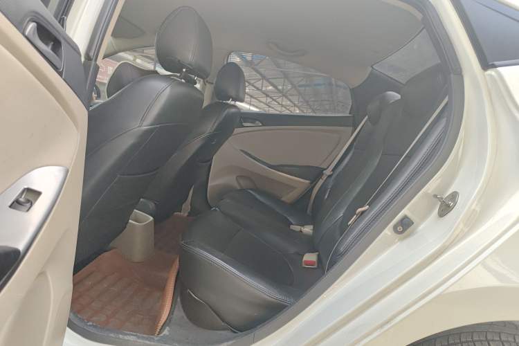 Used Hyundai Verna 2014 1.4L Manual Smart GLS Trim