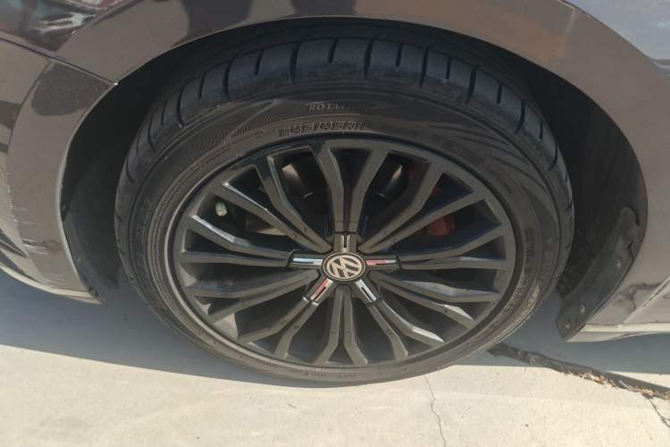 Used Volkswagen Phideon 2018 Revised Version 380TSI Two-Wheel Drive Business Edition