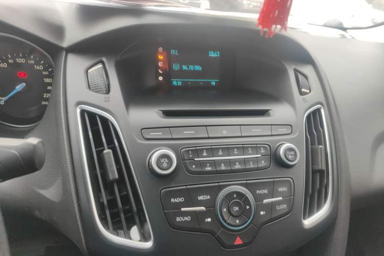 Used Ford Focus 2015 Sedan 1.6L Automatic Trend Model