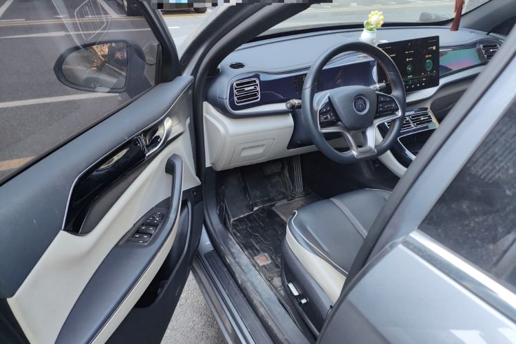 Used BYD Qin PLUS 2021 EV 600KM Flagship Model
