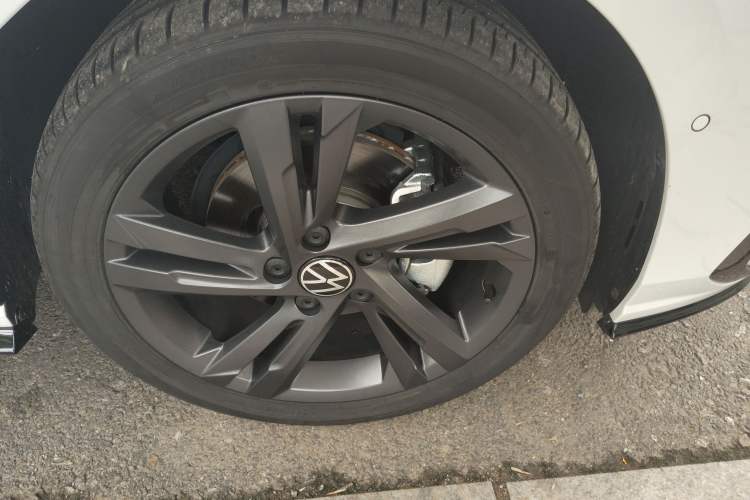 Used Volkswagen Golf 2023 280TSI DSG R-Line Lite