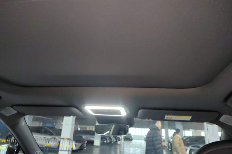 Used Zeekr 7X 2025 75 kWh Rear-Wheel Drive Intelligent Driving Version
