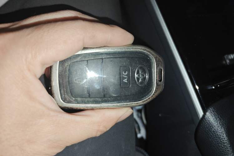 Used Toyota FAW Toyota bZ4X 2022 Two-Wheel-Drive Elite JOY Edition