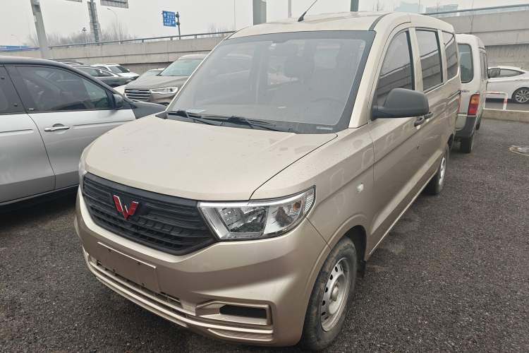 Used Wuling Hongguang V 2021 1.5L Jingqu Version LAR