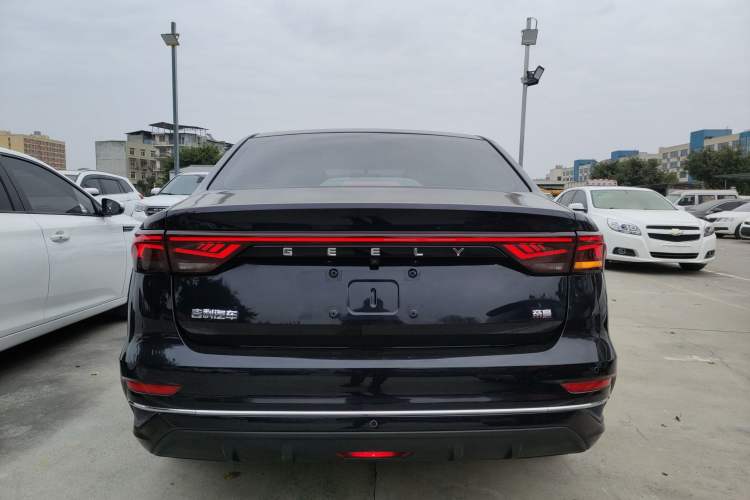 Used Geely Auto Emgrand 2022 4th Generation 1.5L CVT Flagship Model
