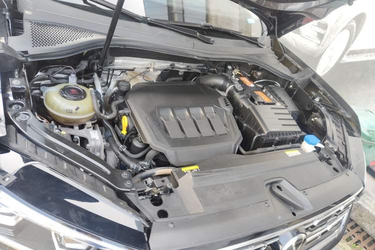 Used Volkswagen Tayron 2021 330TSI Two-Wheel Drive Luxury Smart Connectivity Version
