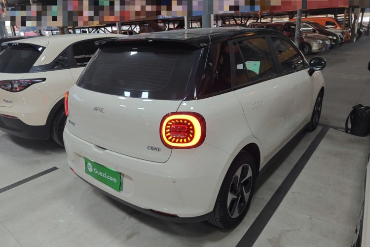 Used  3 2023 505km Pro
