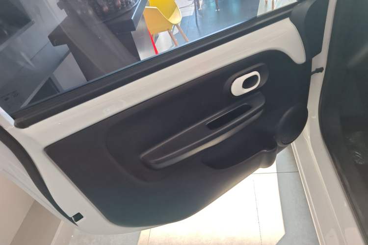 Used Roewe Clever 2022 311km QiQi BoBo Edition
