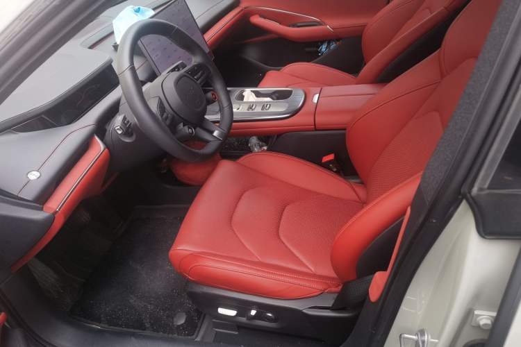 Used  SU7 2024 Rear-Drive Long-Range Intelligent Driving Version
