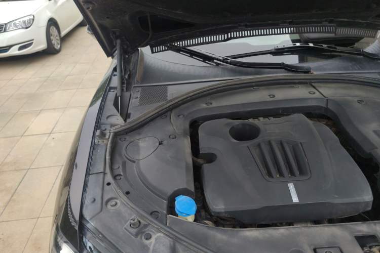 Used Wey VV7 2017 2.0T Flagship Edition
