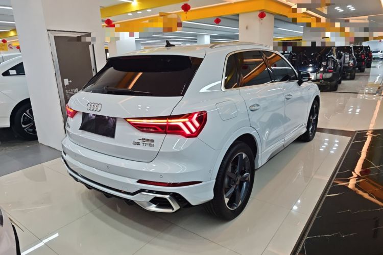 Used Audi Q3 2024 35 TFSI Ambition Dynamic Edition
