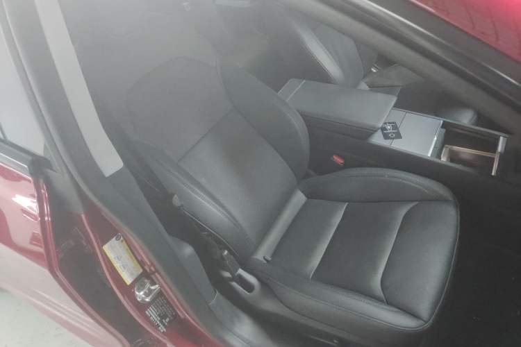 Used Tesla Model 3 2023 Rear-Wheel-Drive Version