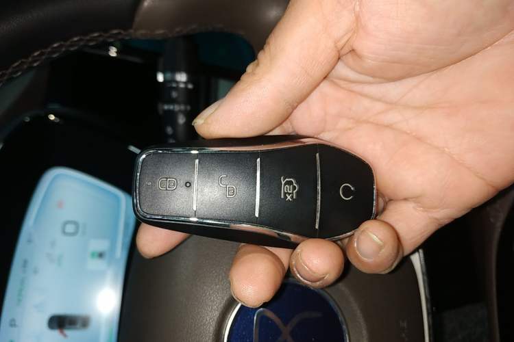 Used BYD Han 2023 EV Champion Edition 605KM Front-Drive Premium Model
