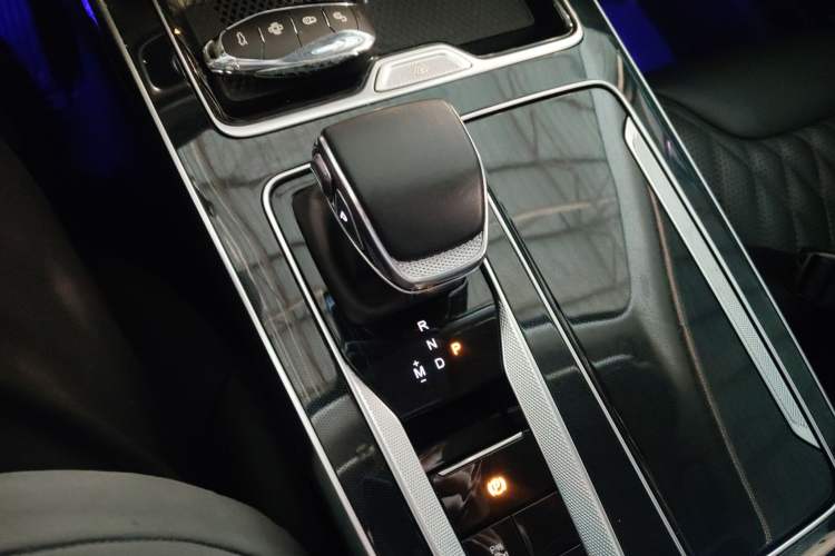 Used Hongqi HS5 2023 2.0T Qixiang Pro Edition
