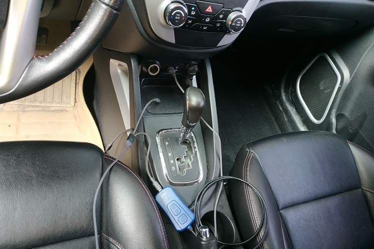 Used Changan CS35 2015 1.6L Automatic Luxury Model China IV Standard
