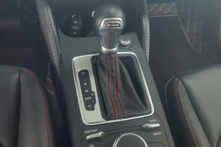 Used Audi Q2L 2022 35 TFSI Progressive Dynamic Edition
