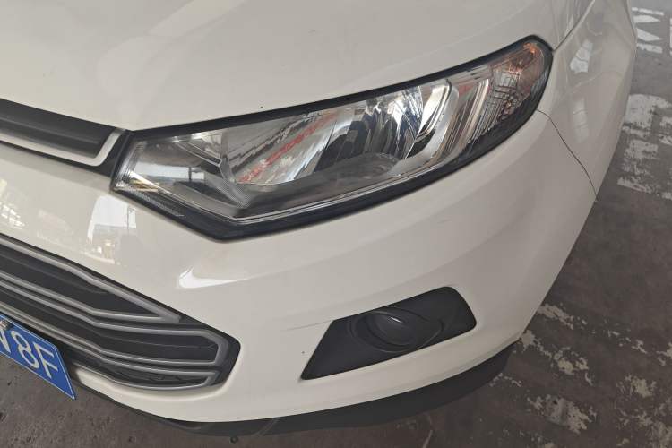 Used Ford EcoSport 2013 1.5L Automatic Fashion Model
