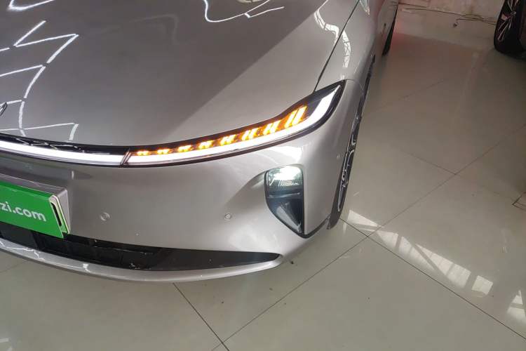 Used  A07 2024 All-Electric "True Fragrance" Edition 710 Flagship Model
