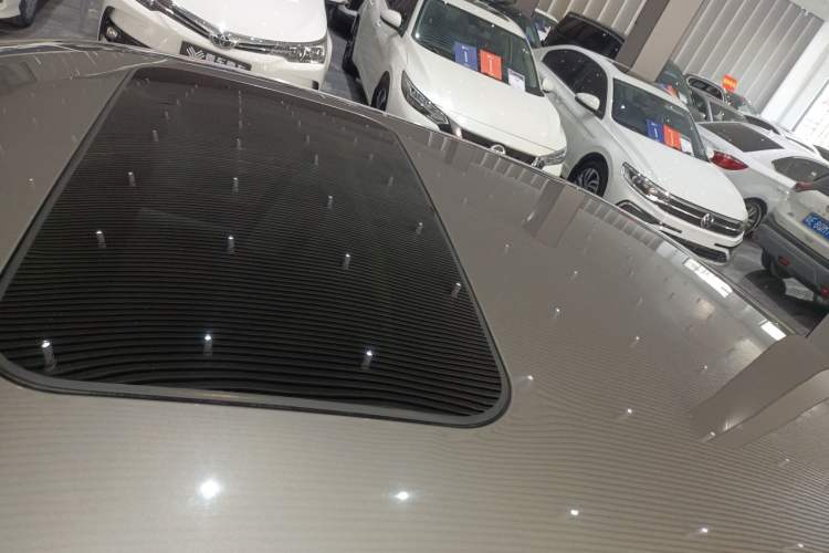 Used Volkswagen Passat 2014 1.8TSI DSG Prestige Navigation Edition