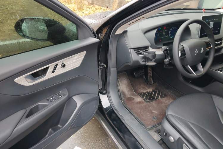 Used Hongqi E-QM5 2024 610 km PLUS
