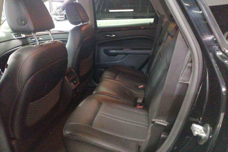 Used Cadillac SRX 2015 3.0L Elite Model
