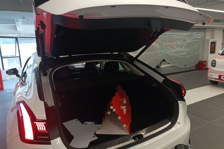 Used Zeekr 001 2023 WE Edition 100 kWh
