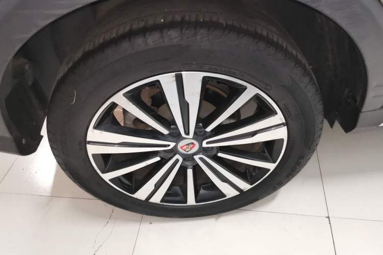 Used Roewe RX5 2020 20T Automatic 4G Connect Superior Flagship Edition
