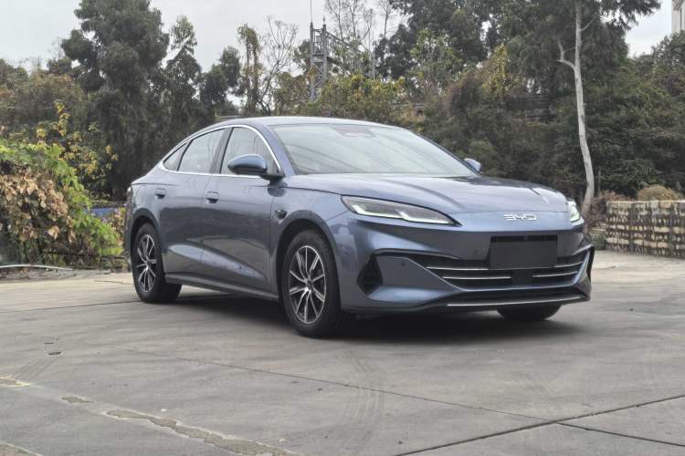 Used BYD Seal 06 New Energy 2025 DM-i Smart Drive 120KM Deluxe Model
