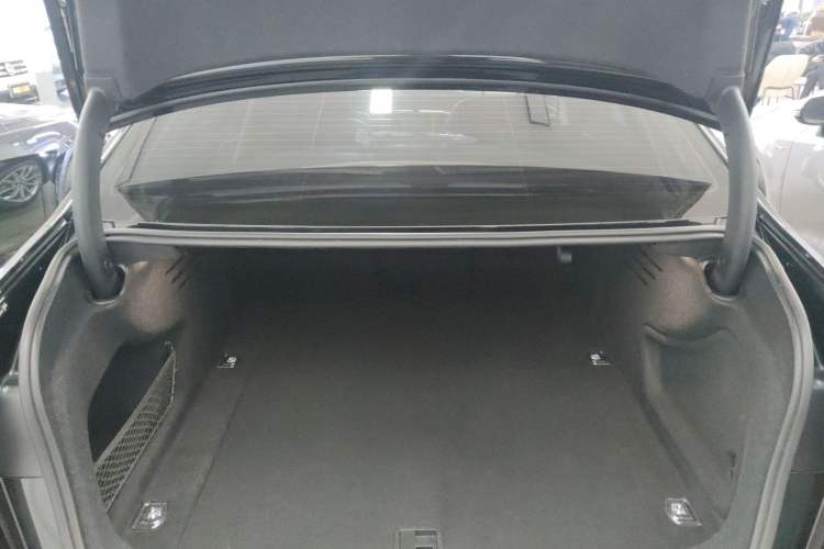 Used Audi A6L 2024 40 TFSI Luxury Prestige Edition
