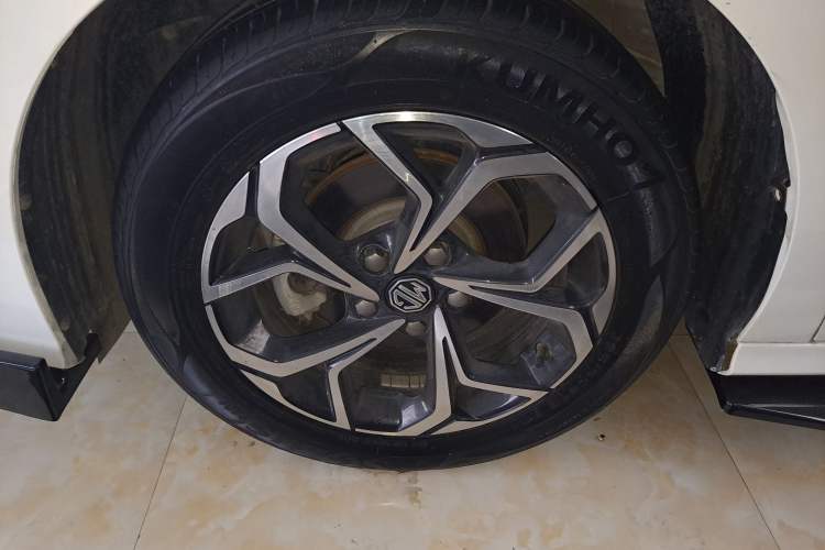 Used MG 5 2022 180 DVVT CVT Youth Luxury Edition