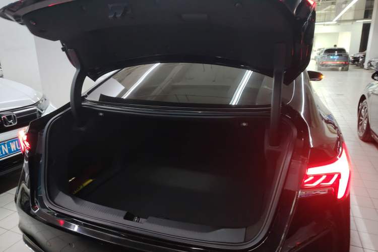 Used Buick LaCrosse 2023 28T Prestige Edition
