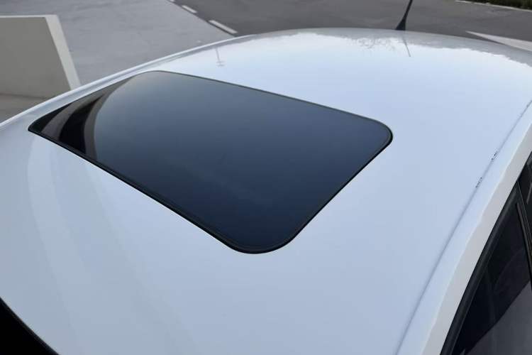 Used Volkswagen Santana 2015 1.6L Automatic Comfort Edition
