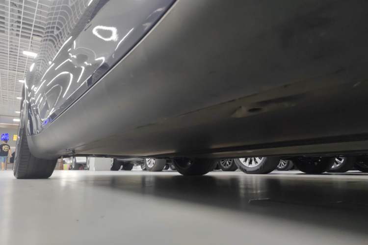 Used Tesla Model Y 2021 Long-Range All-Wheel-Drive Version
