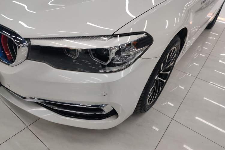 Used BMW 5 Series 2020 525Li Luxury Package
