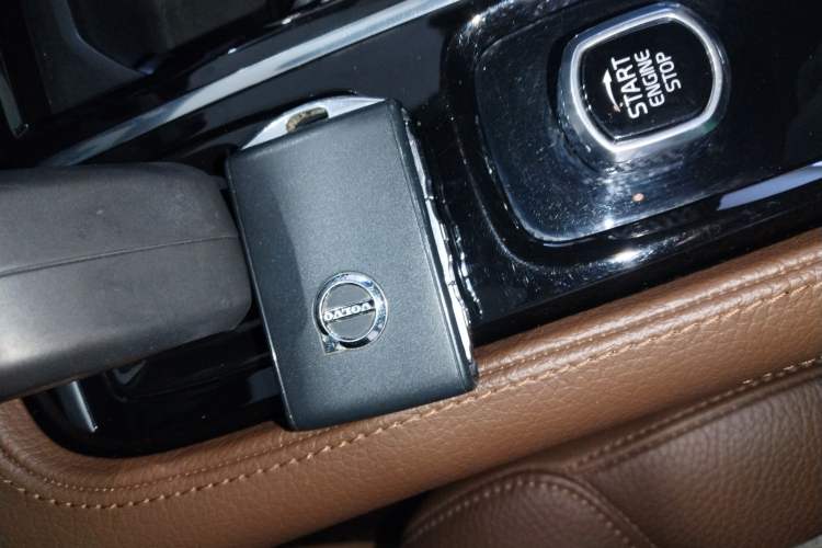 Used Volvo S90 New Energy 2022 Restyled T8 E-Drive Hybrid Zhiyi Luxury Edition