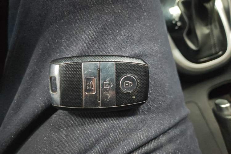 Used Kia Forte 2018 1.6L Automatic Value-Connect Edition with Intelligent Connectivity